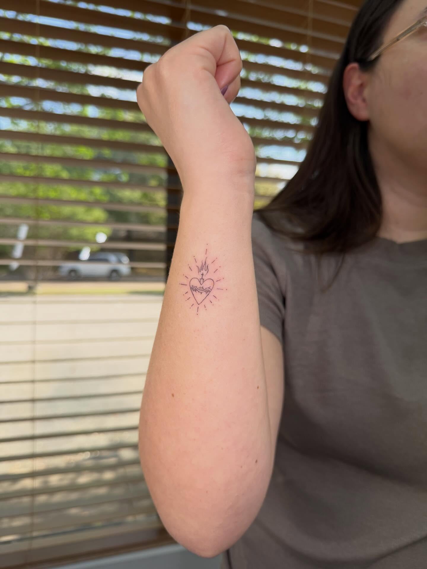 Small tattoos artwork by Daisy Cano