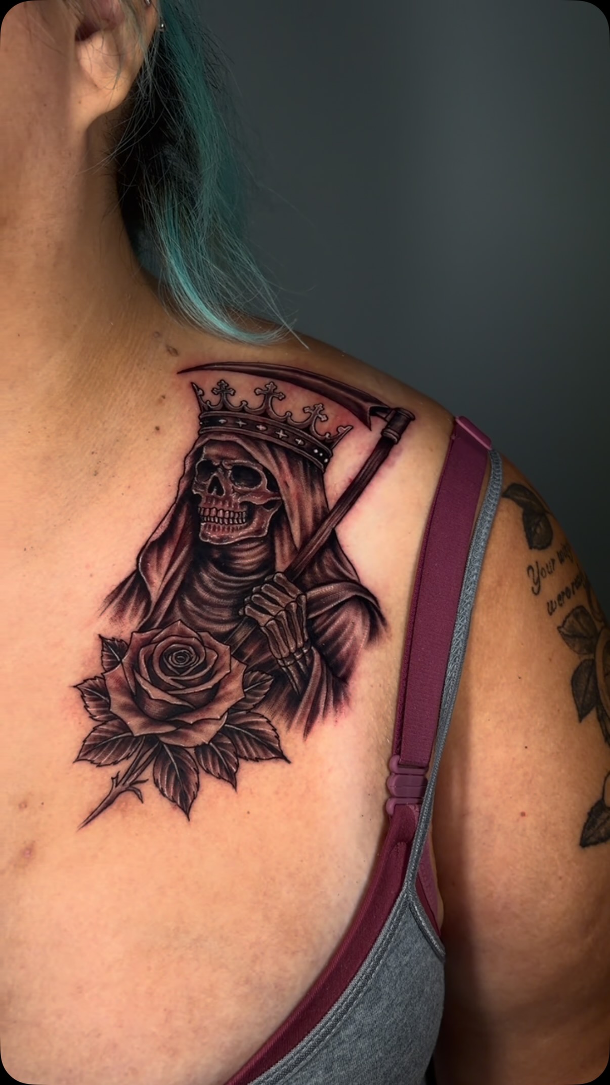 Black & grey artwork by Flakkito Padron
