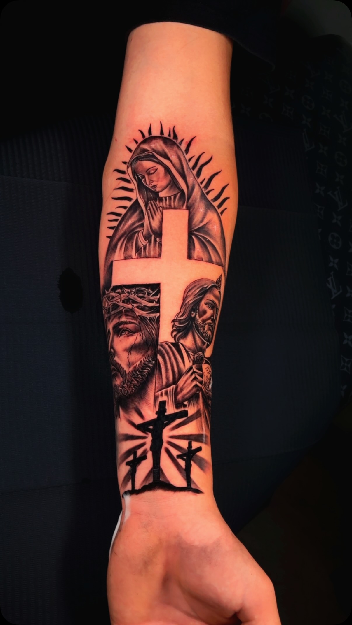Religious artwork by Flakkito Padron