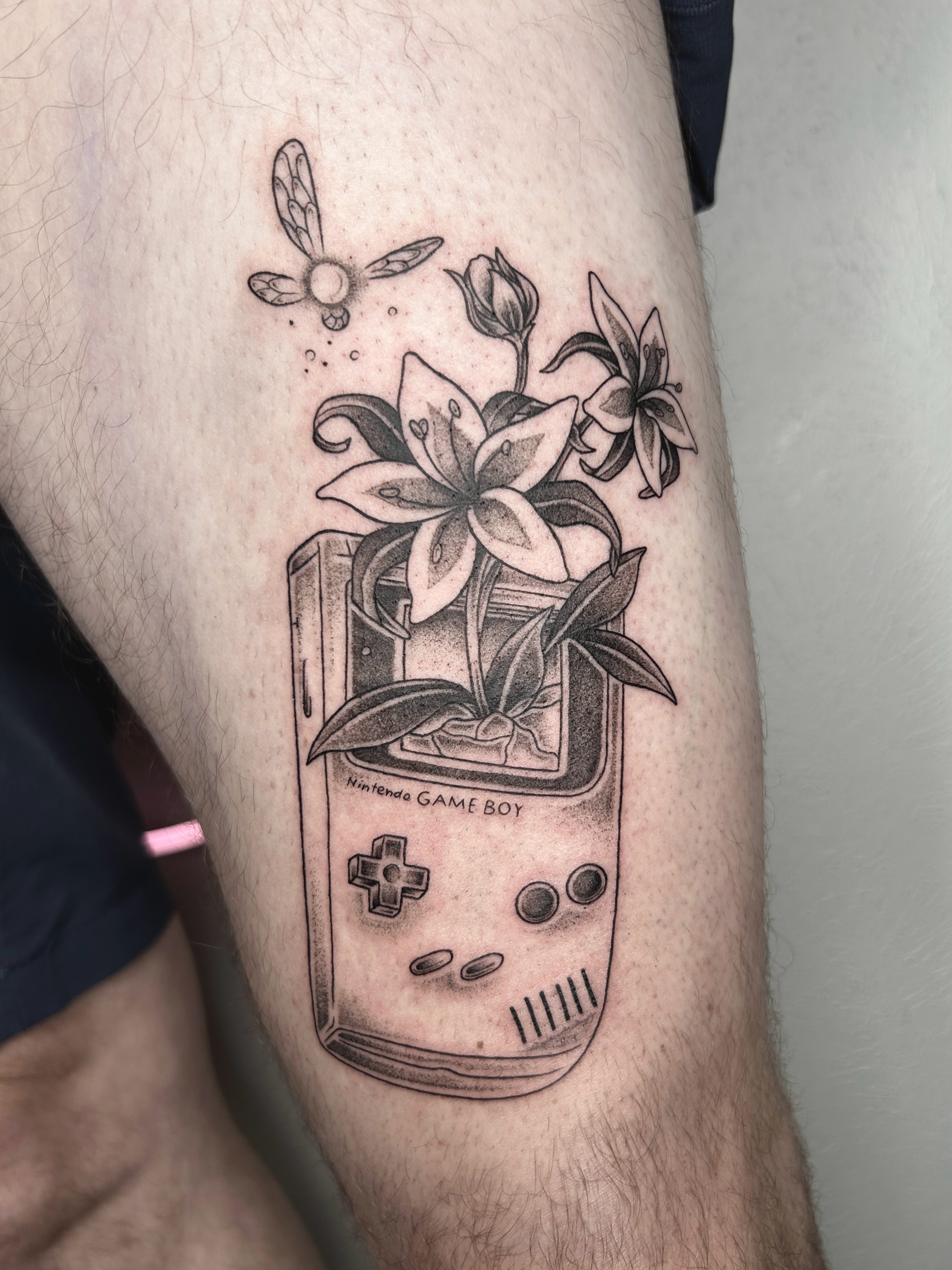 Florals artwork by Lorie Gamez