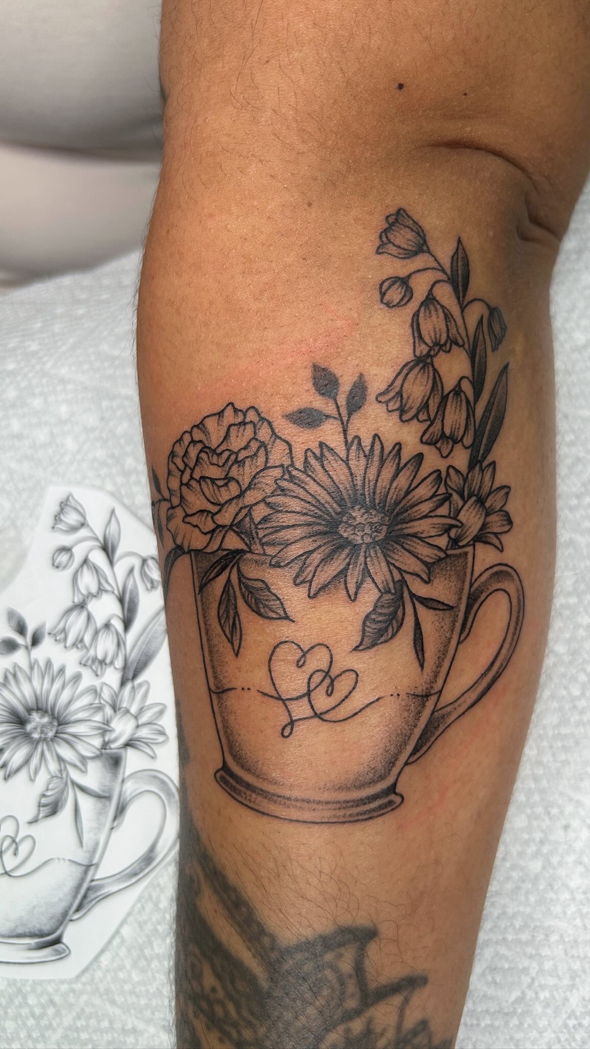 Florals artwork by Lorie Gamez