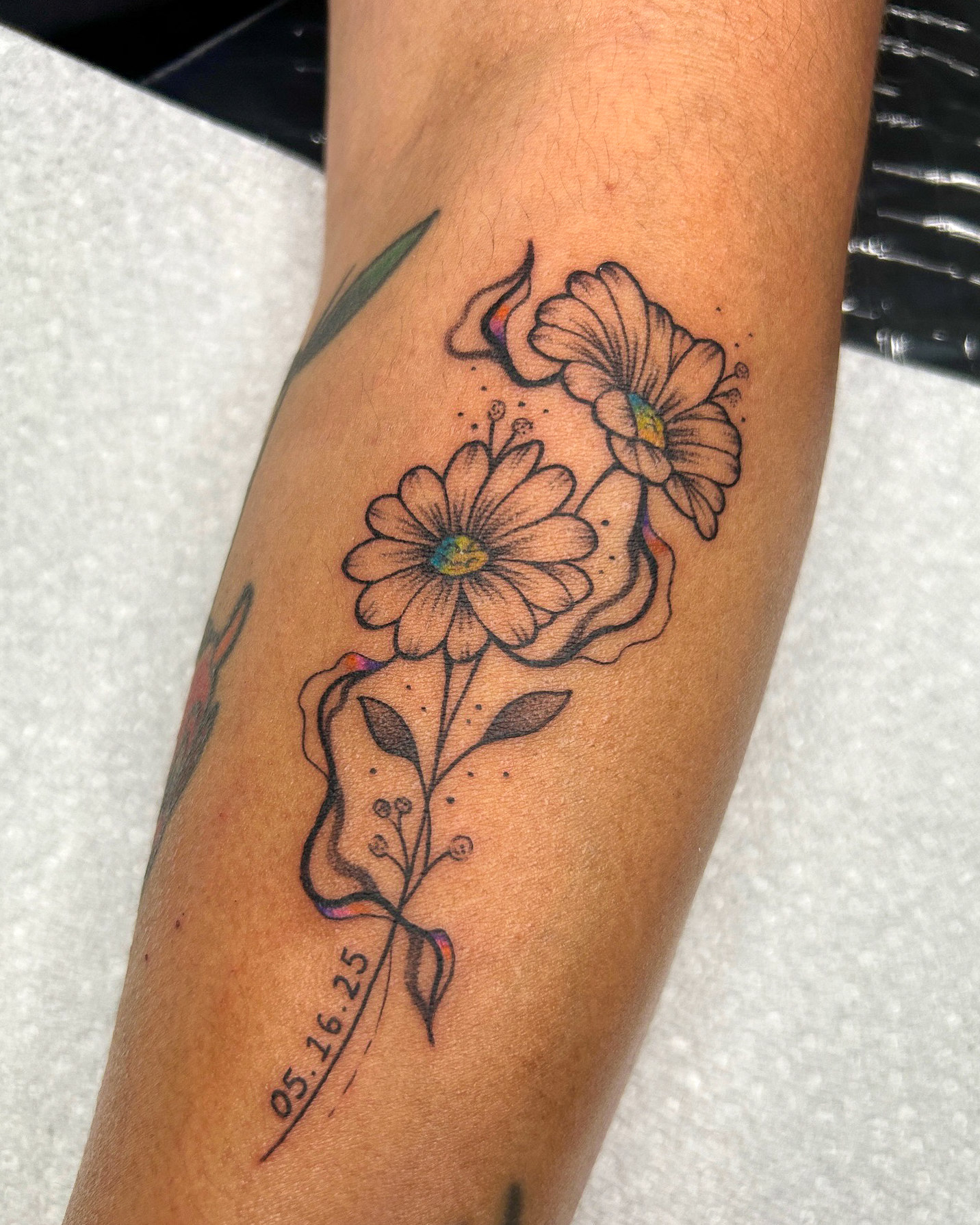 Florals artwork by Lorie Gamez