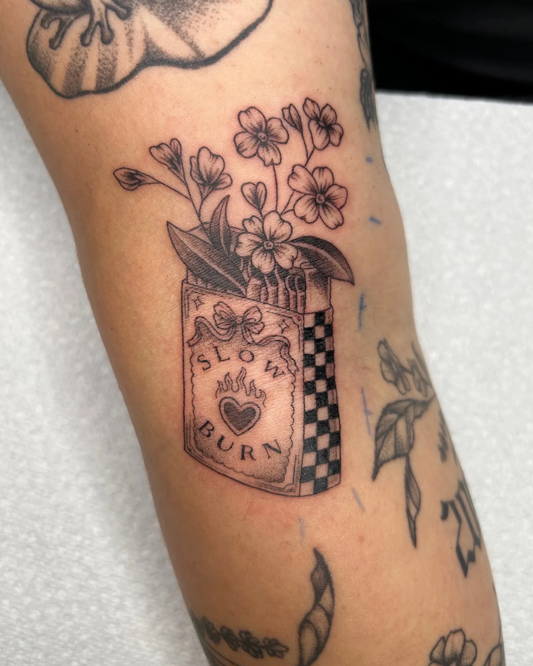 Florals artwork by Lorie Gamez