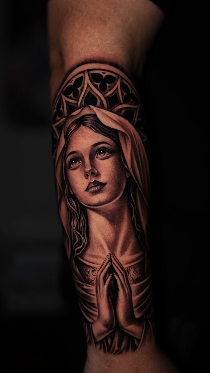 Religious artwork by Luis Cano