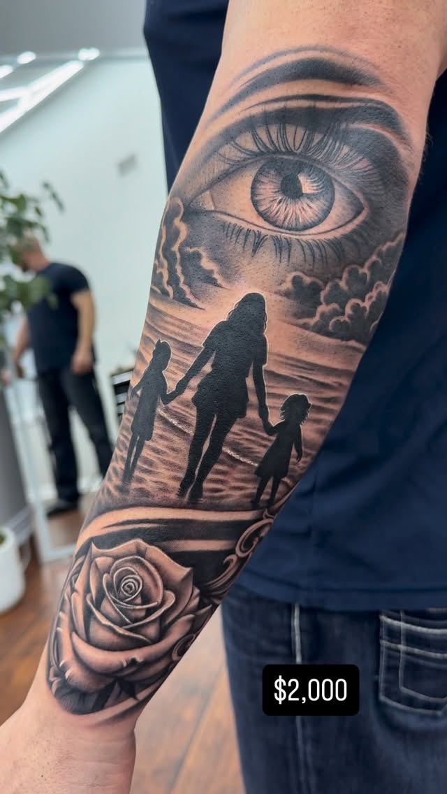 Black & grey artwork by Luis Cano