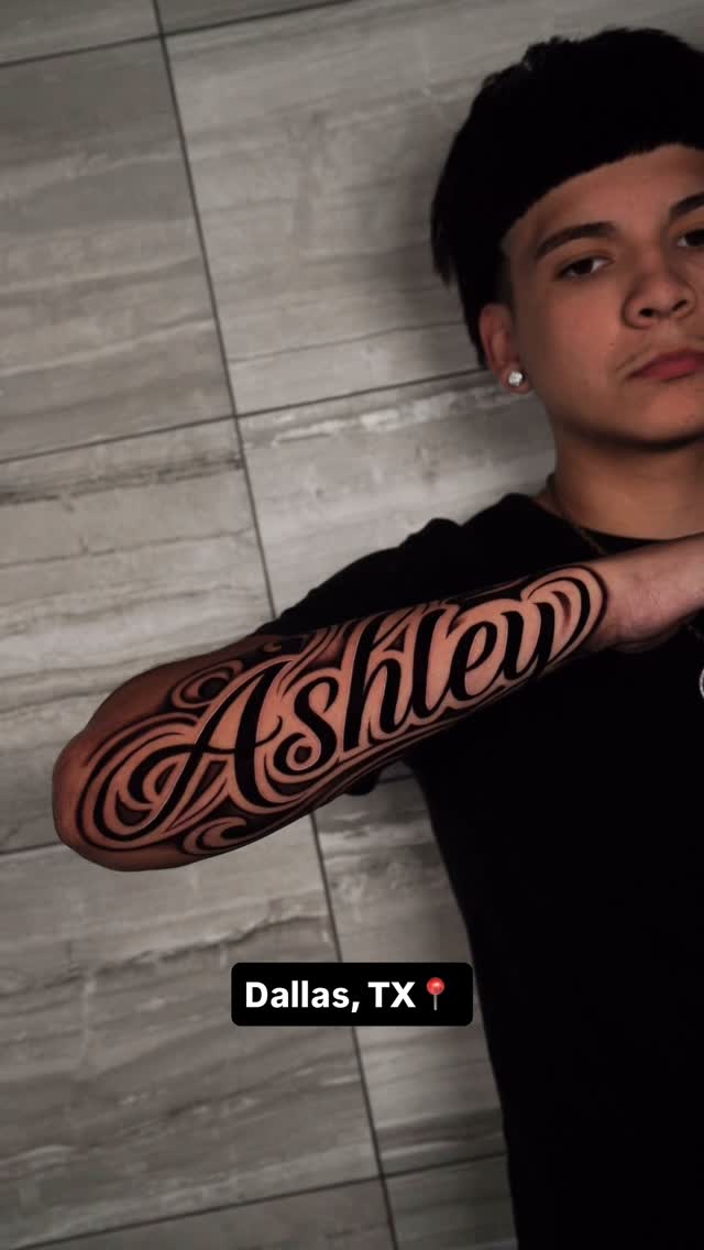 Lettering artwork by Juan Martin