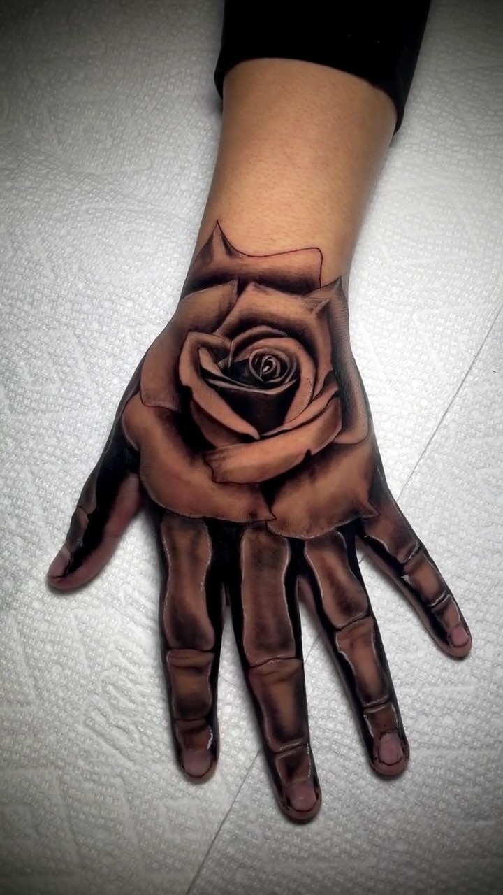 Florals work by Juan Martin