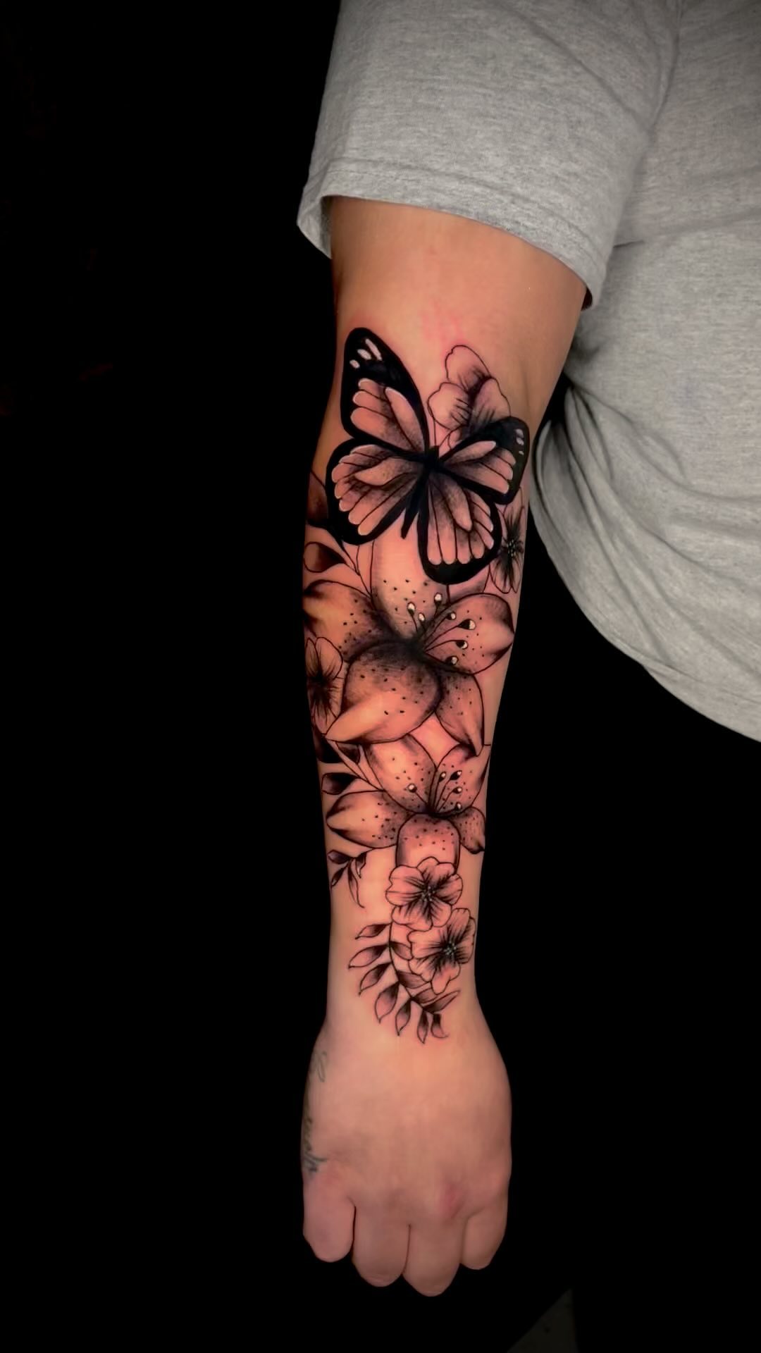 Florals artwork by Juan Martin
