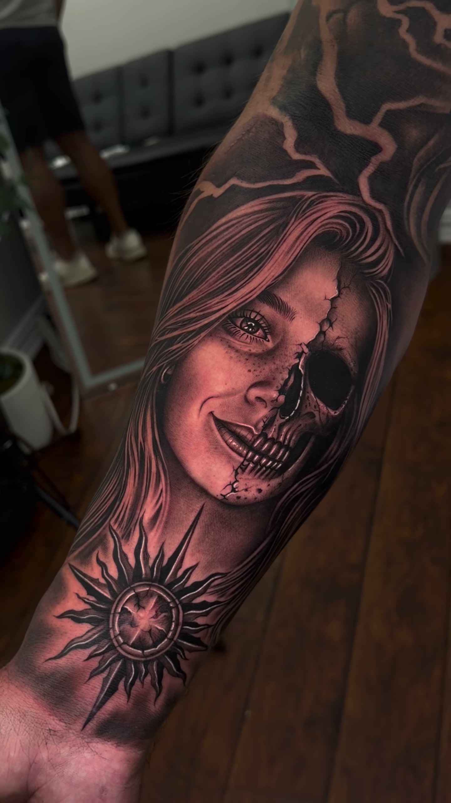Portrait & skull by Luis Cano
